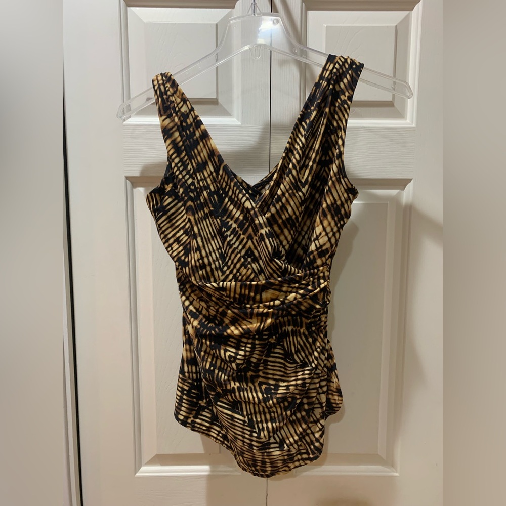 Lands’ End Slender Suit tummy control, one-piece skirted swimsuit, size 12